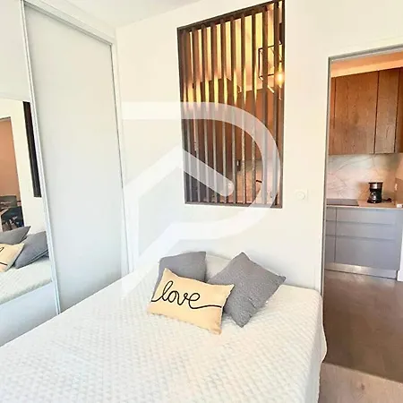 Motte Centre 40m² T2 Apartment